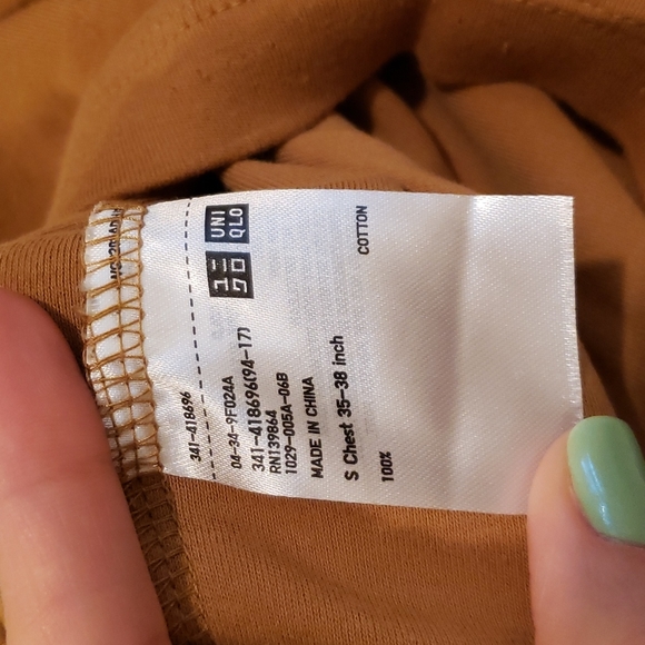 Uniqlo 100% Cotton Soft Touch Long Sleeve Shirt - Picture 5 of 7